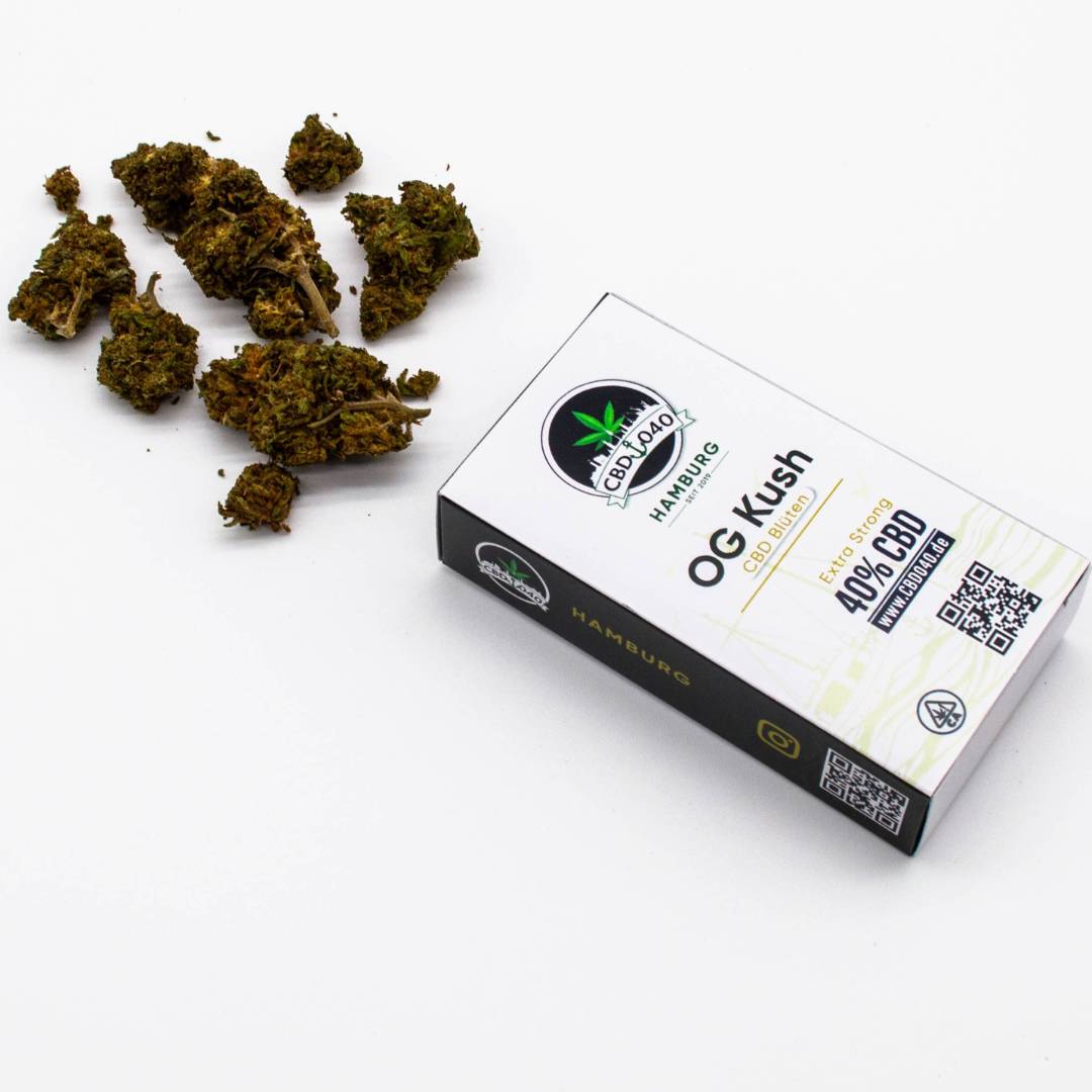 CBD Blüten der OG Kush Extra Strong  – CBD Blüten kaufen bei CBD 040, legal bestellen ohne Rezept, Zahlung mit Klarna & Rechnung möglich CBD Blüten der OG Kush Extra Strong  2 – CBD Blüten kaufen bei CBD 040, legal bestellen ohne Rezept, Zahlung mit Klarna & Rechnung möglich