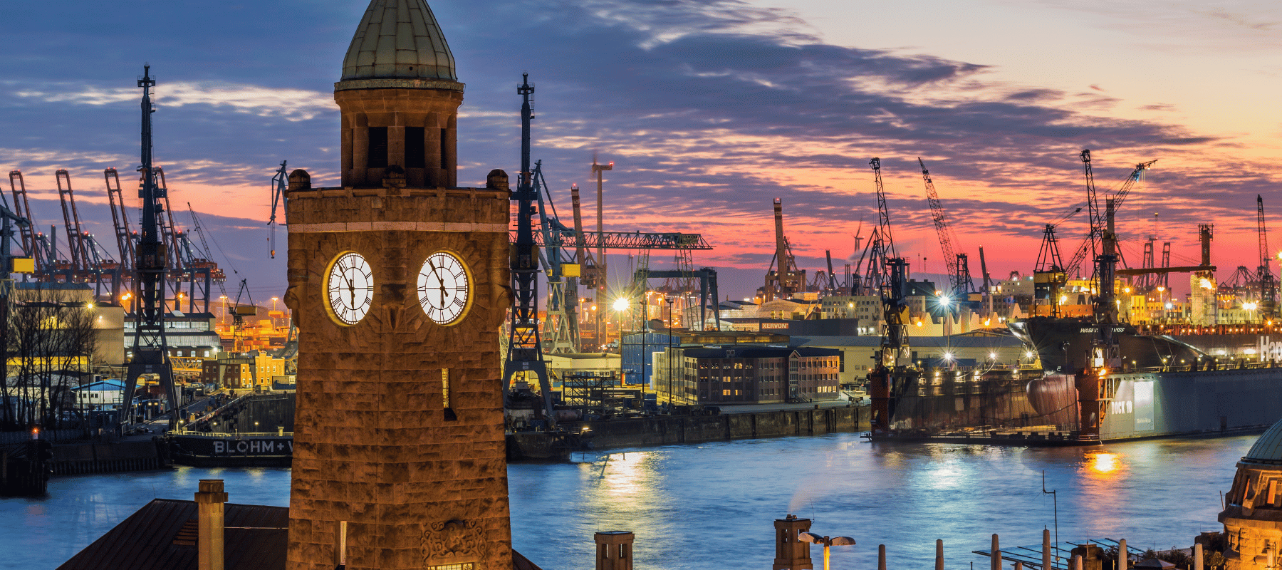 Cannabis Social Club Hamburg mit THC 040 Bild vom Hamburger Hafen bei Nacht